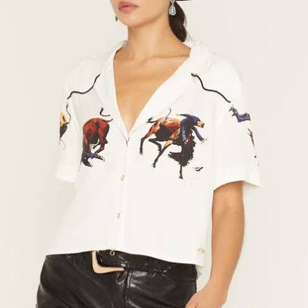 Wrangler x Lainey Wilson Camp Shirt