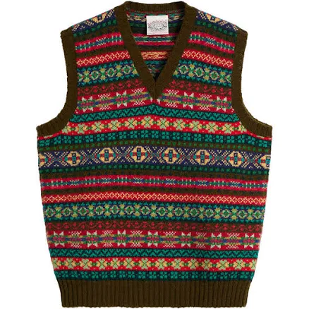 Jamieson's of Shetland Men's Fair Isle V-Neck Vest