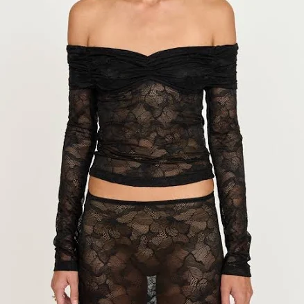 éliou Lilu Top Black Hibiscus Lace