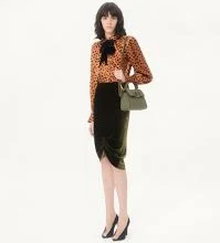 Woman Valentino Garavani Vsling Small Leather Top-Handle Bag