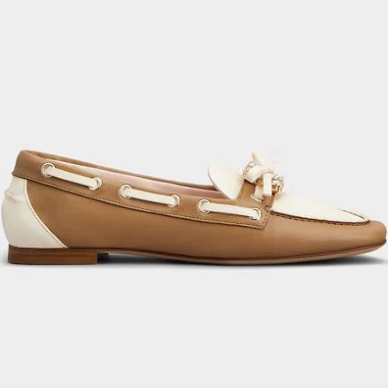 Roger Vivier Très Vivier Leather Boat Loafers