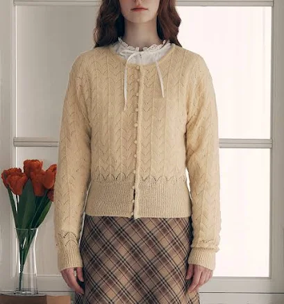SKASHI BUTTON CARDIGAN BUTTER