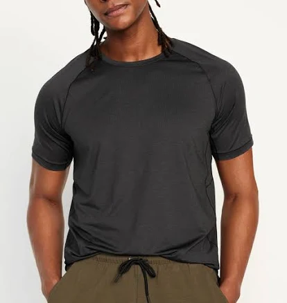 Old Navy Men's Slim Fit Performance Vent T-Shirt