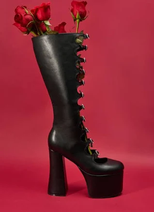 Azalea Wang Toml Boot