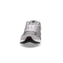 New Balance Men's 990v5
