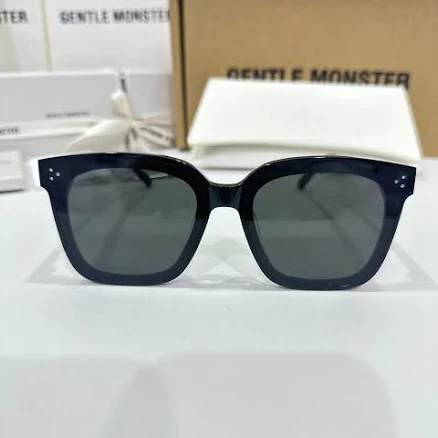 Gentle Monster Sunglasses Dreamer 17 01 Oversized Square Frame Unisex Sunglasses