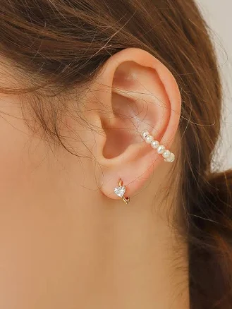 CHARlotte Earring