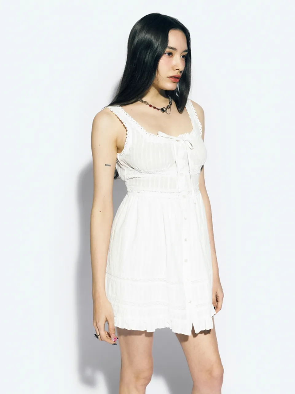 RUFFLE SLEEVELESS MIDI DRESS WHITE
