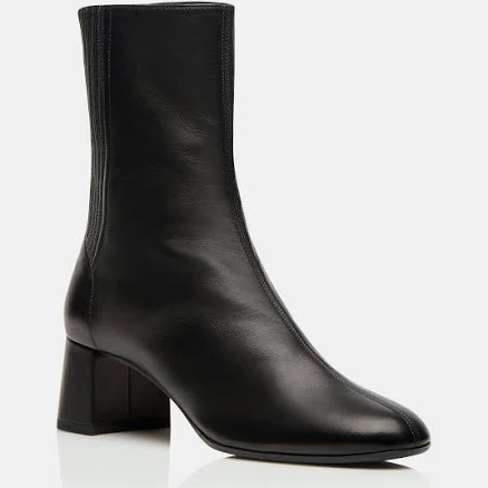 Saint Honore Bootie
