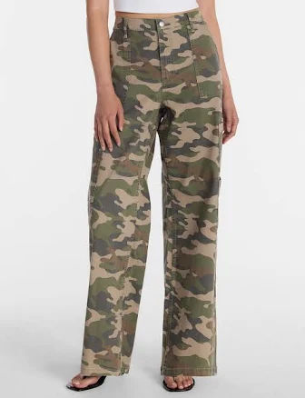 No Boundaries Women's Wide Leg Cargo Pants