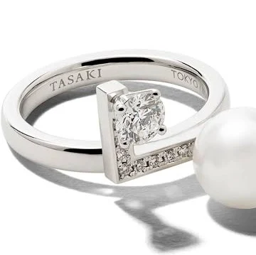 Tasaki 18kt White Gold Diamond and Pearl Ring