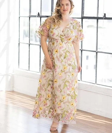 Kiyonna Women's Embroidered Elegance Evening Gown