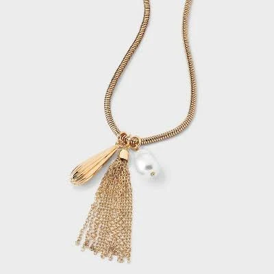 A New Day Tassel and Pearl Drop Pendant Necklace