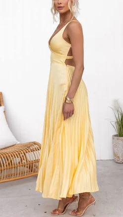 SOERA Women's Flowing Pleated Maxi Dress