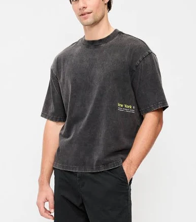Old Navy Men's Lived-In Pro Short-Sleeve Graphic T-Shirt