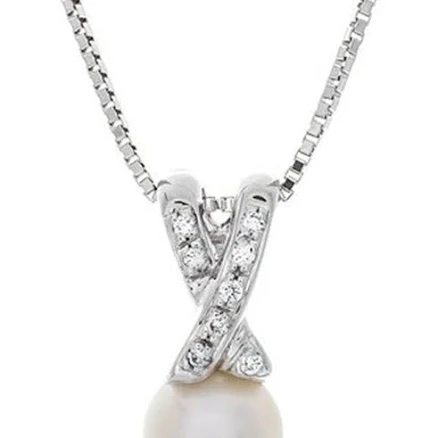 Japanese Akoya Pearl and Diamond Pendant