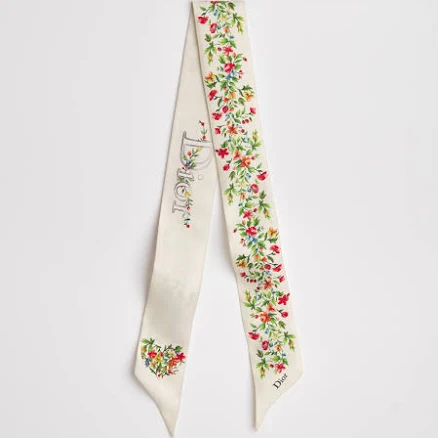 DIOR Women's Dioramour Floral Heart Silk Twill Scarf