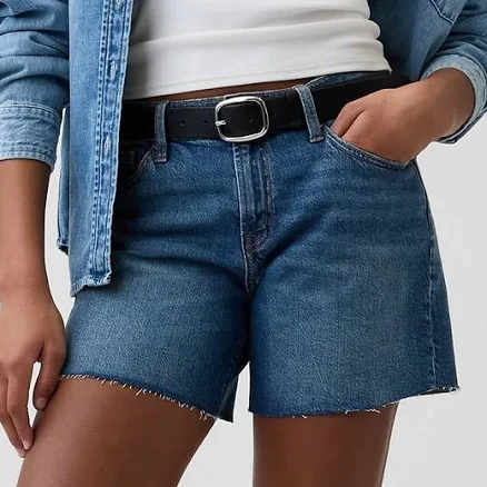 Gap Women's 5" Mid Rise Soft Denim Shorts