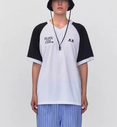 W Concept Rest&Recreation RR V-Neck Jersey