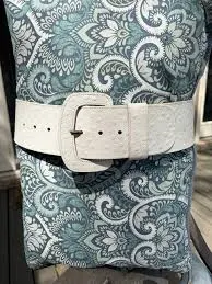 Vintage Wide Doppia Vita White Faux Ostrich Quill Belt Sz L