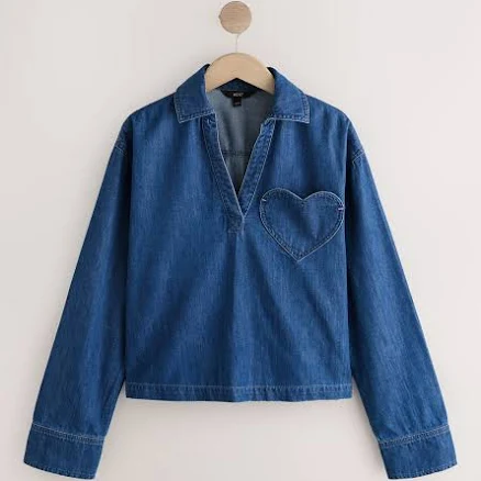 Women's Overhead Heart Pocket Denim ShirtWomen's Overhead Heart Pocket Denim Shirt