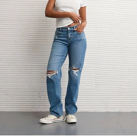 AE Stretch Curvy Ripped Straight Jeans