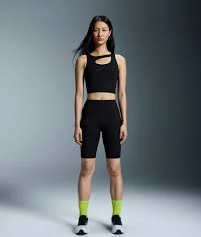 Studio Cut-Out Crop