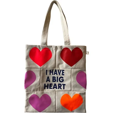 medium heart tote