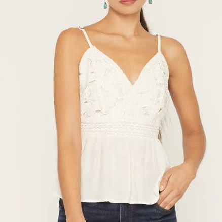 Shyanne Women's Crochet Bustier Top