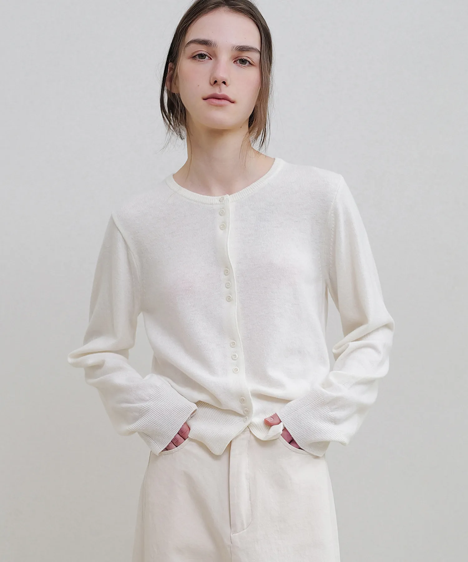 Mari Round Cardigan (Ivory)