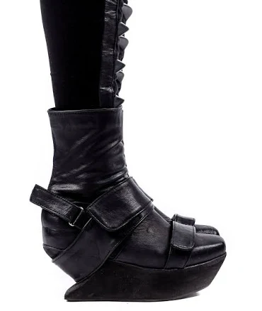 Raven Boots