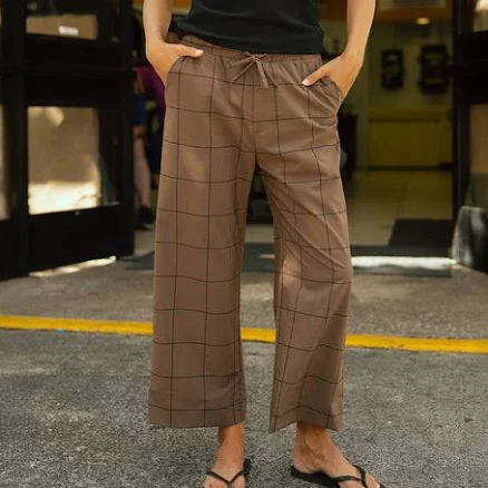 Albion Fit Women's Audrey Mid Rise Wide Leg Windowpane Pants