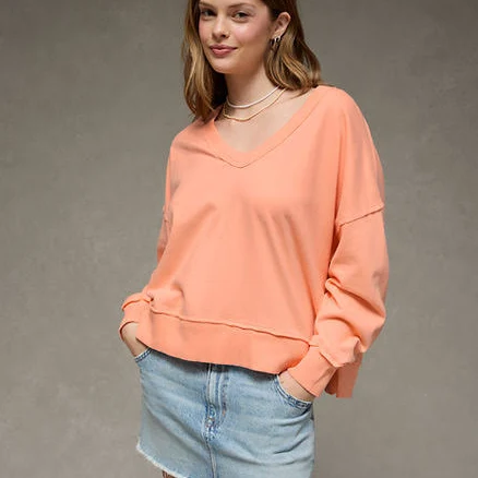 AE Big Hug V-Neck Sweatshirt Women's