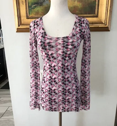 Sweet Pea Nylon Printed Top Tee Womens Long Sleeve Size M