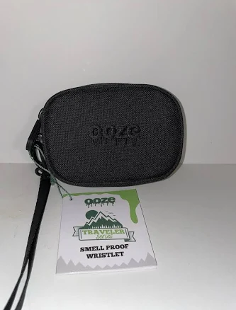 OOZE Traveler Smell Proof Carbon Lining Wristlet