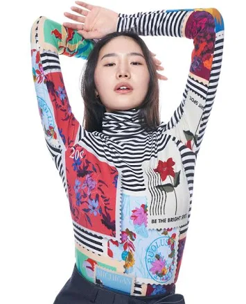 Stamped Turtleneck