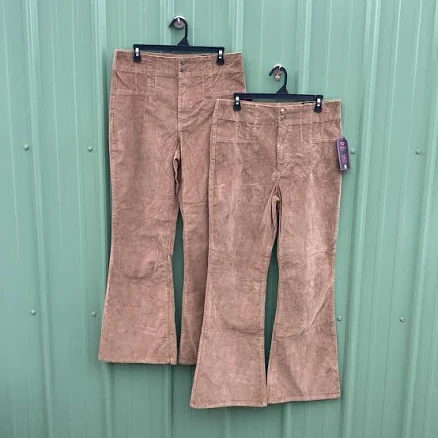 No Boundaries Jeans | Women's Juniors Pintuck Flare High Rise Corduroy Pants Regular 2-Pack Size 15 | Color: Brown | Size: 15j | Authenticbagbby's