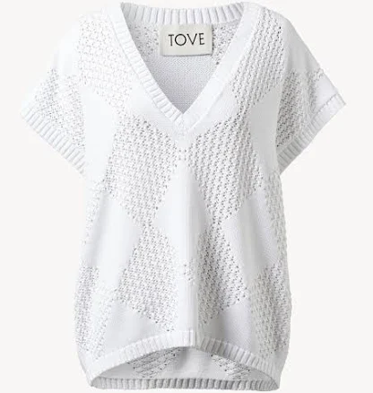 Ciel Knitted Sleeveless Top