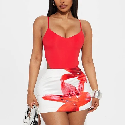 Fashion Nova Women's Summer Lovin' Floral Print Satin Mini Skirt