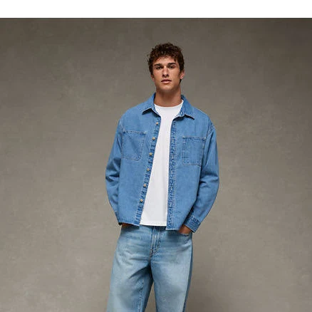American Eagle Men's Relaxed Fit Long Sleeve Denim Shirt