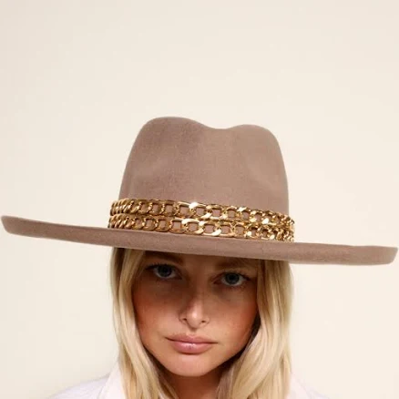 Double Hat Chain