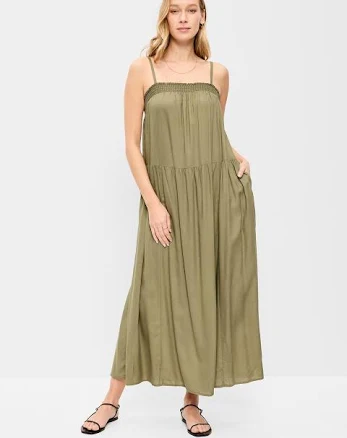 Old Navy Women's Airy Smocked Maxi Dress