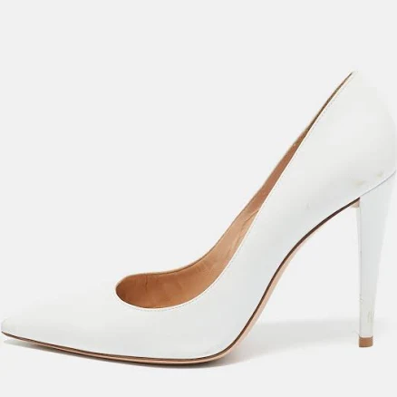 Gianvito Rossi Pointed-toe Pumps