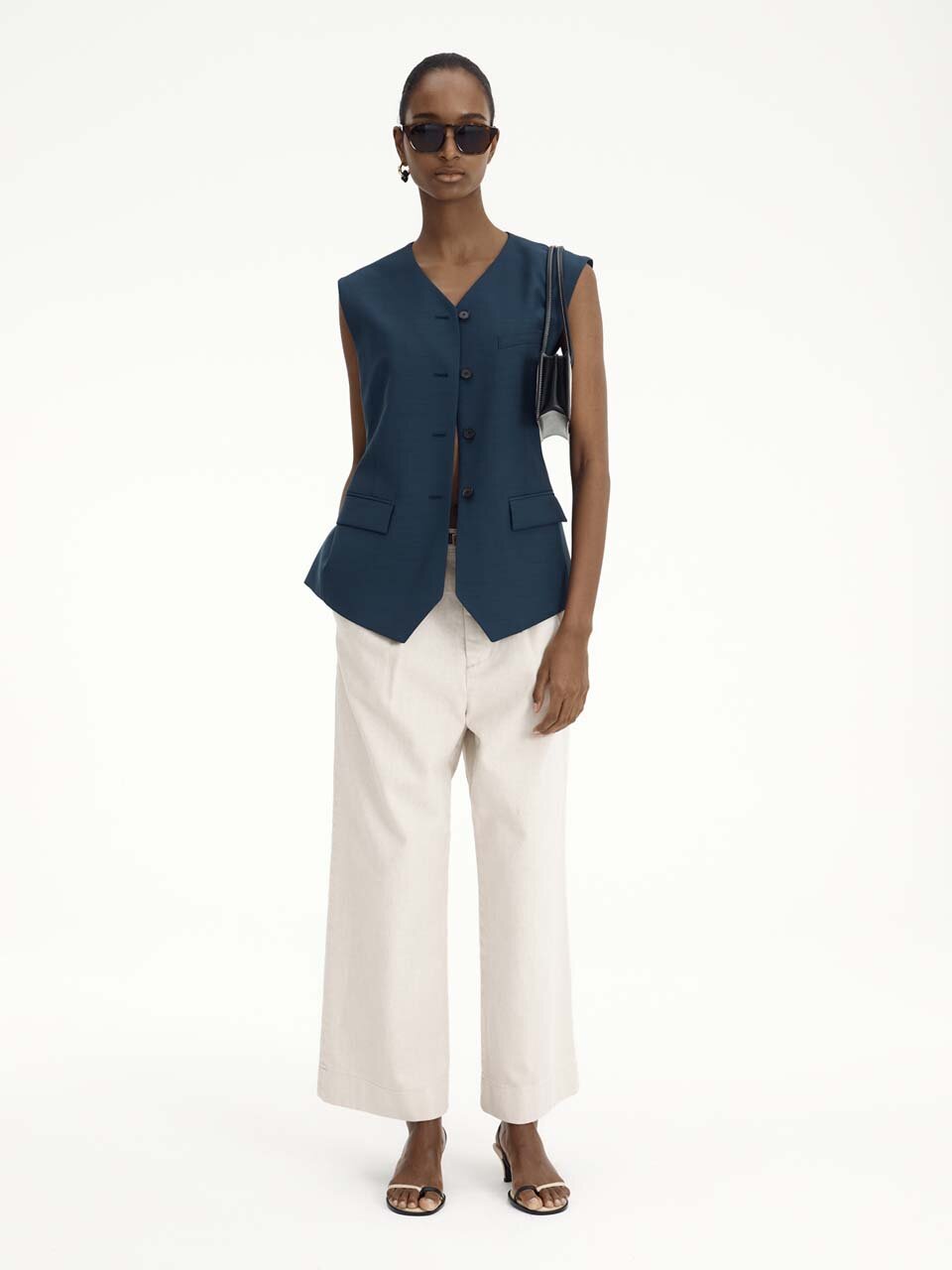 Buttoned Vest