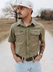The Grove Performance Button Up - XL
