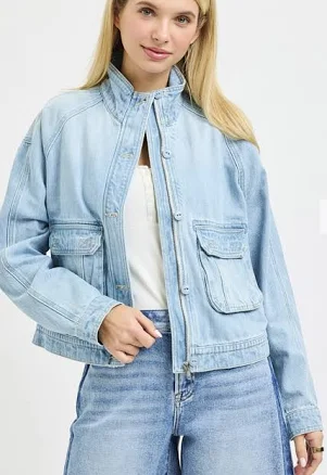 Pocket Detailed Short Jacket