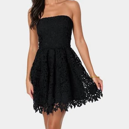 Bebe Women's Strapless Lace Cupcake Dress