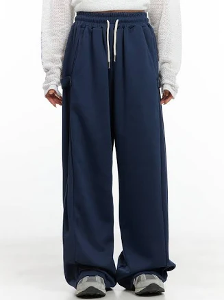 String Banded Pintuck Sweatpants