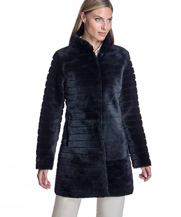 Maximilian Women's Grooved Shearling Jacket