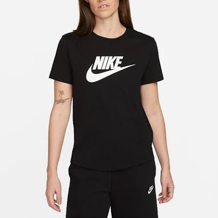 Nike Women's Sportswear Essentials Logo T-Shirt